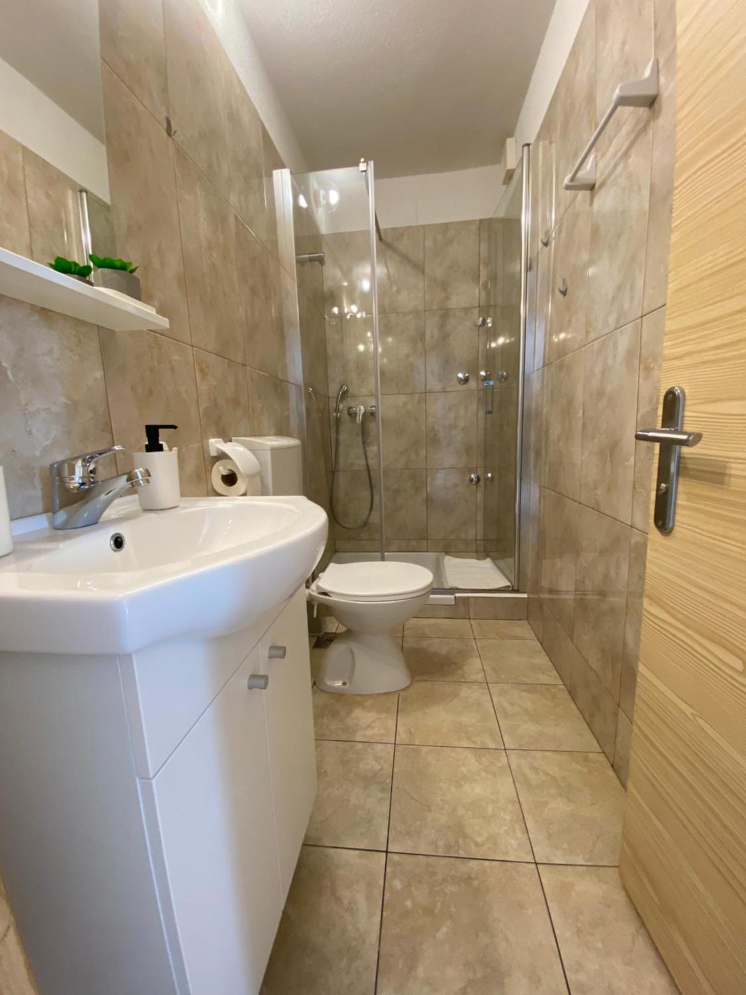 Apartments Anna III Baska  Ngoại thất bức ảnh