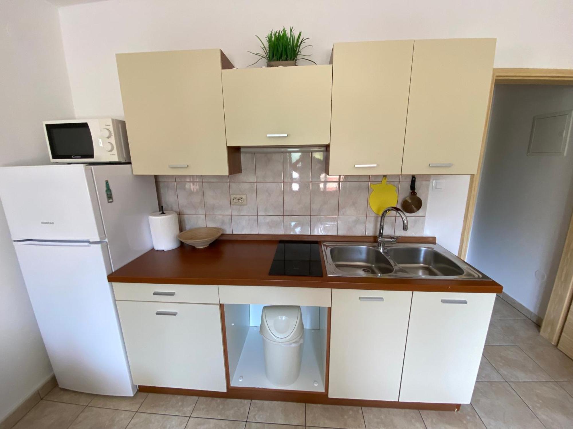 Apartments Anna III Baska  Ngoại thất bức ảnh