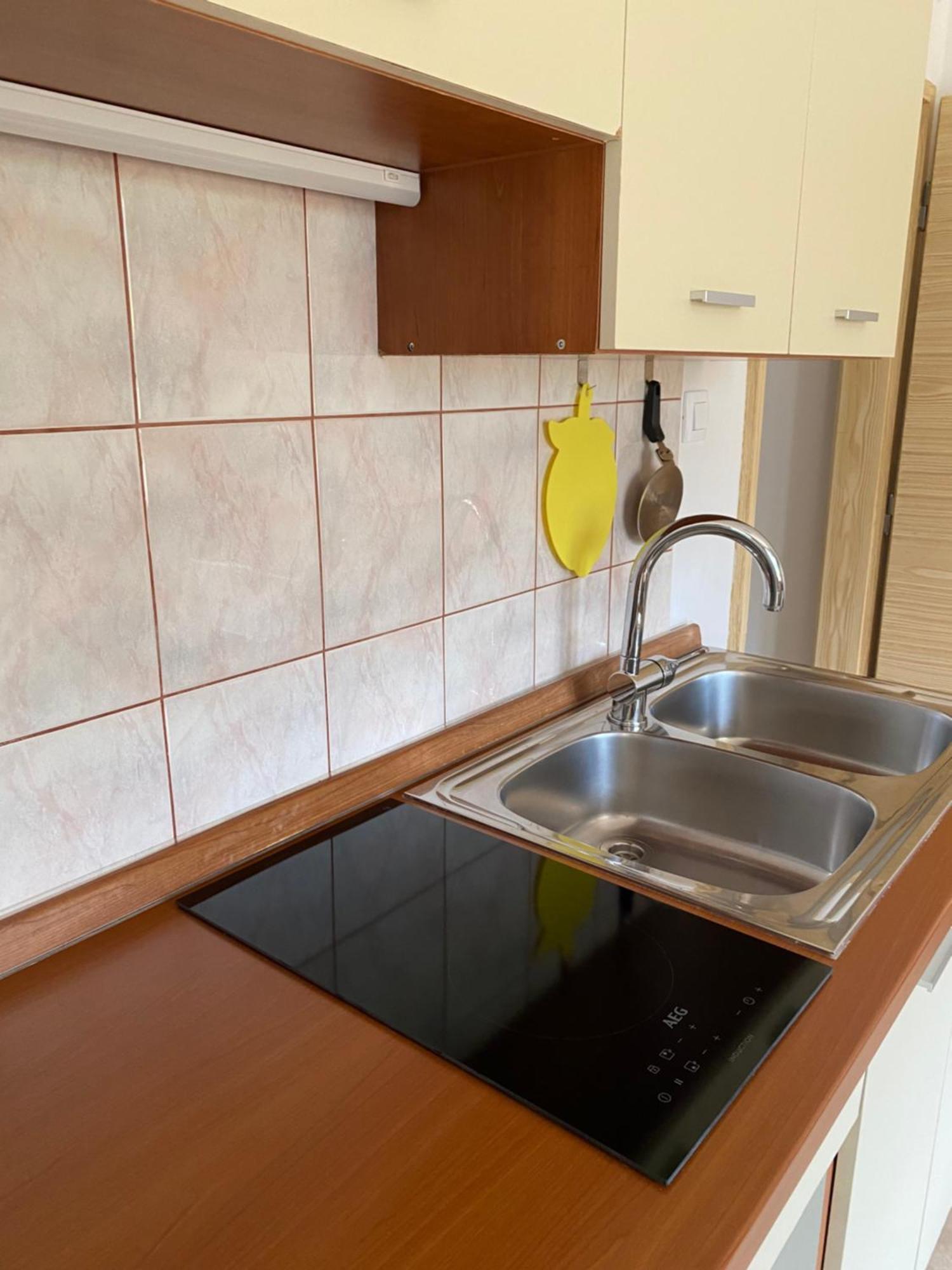 Apartments Anna III Baska  Ngoại thất bức ảnh