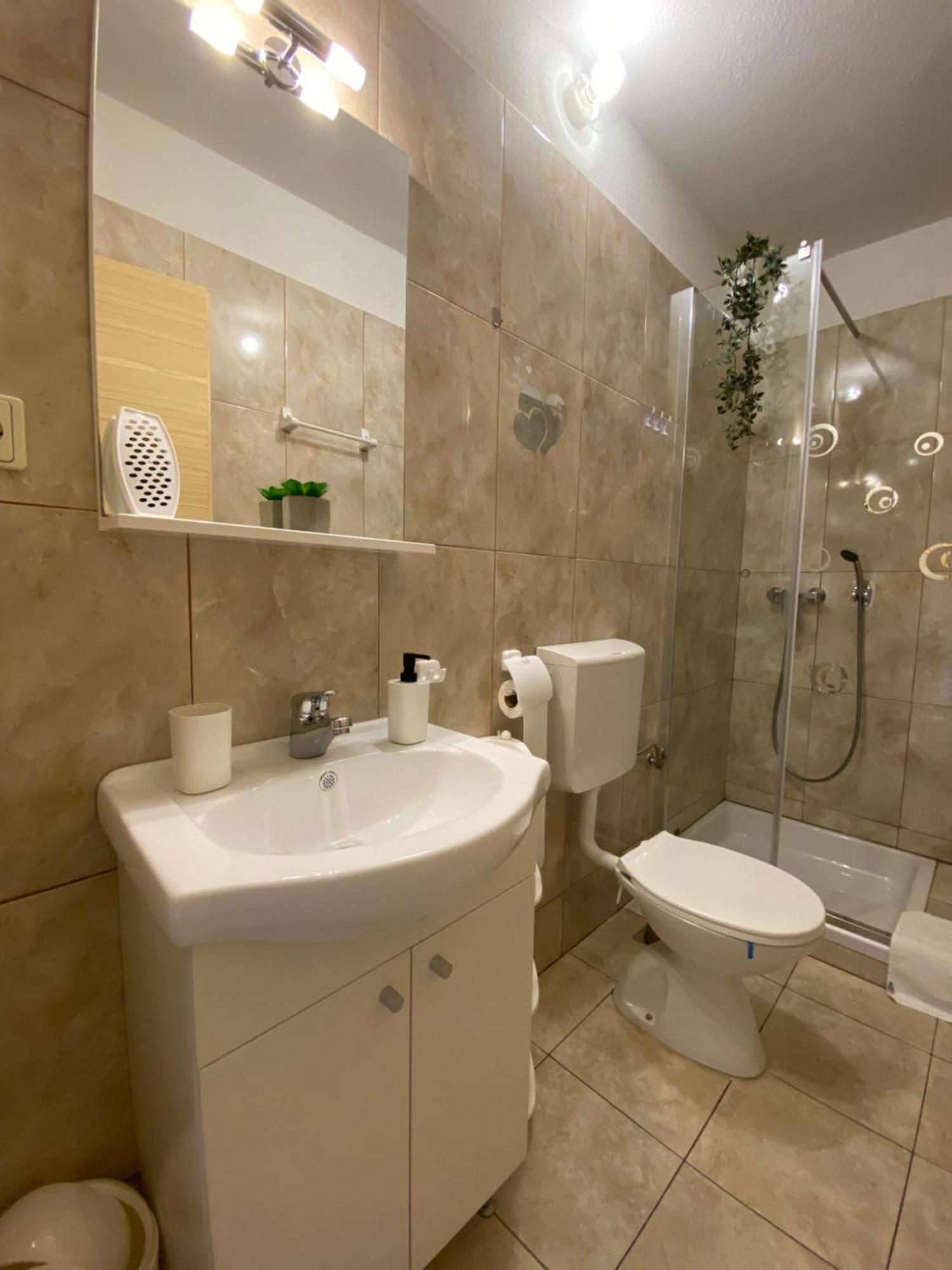 Apartments Anna III Baska  Ngoại thất bức ảnh
